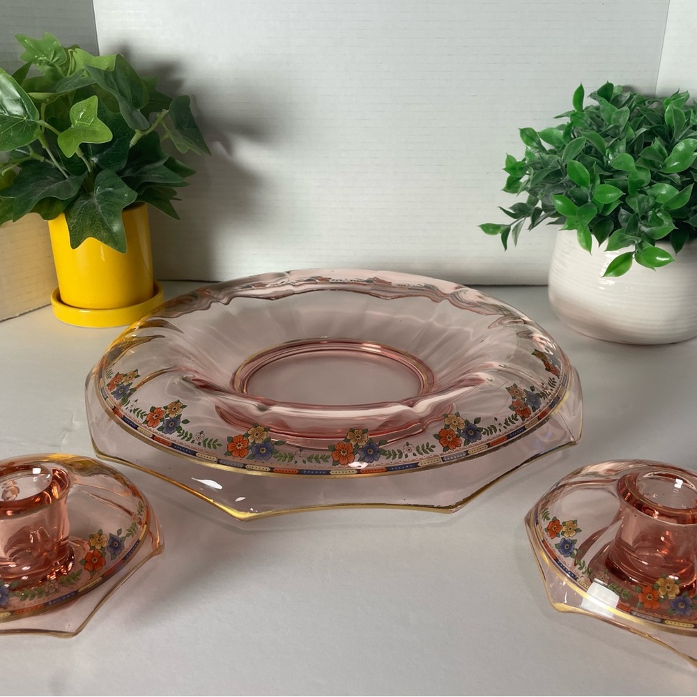 3-Piece Pink Depression Glass Floral Motif Set.